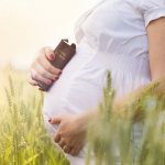 Молиться о беременности следует и дома